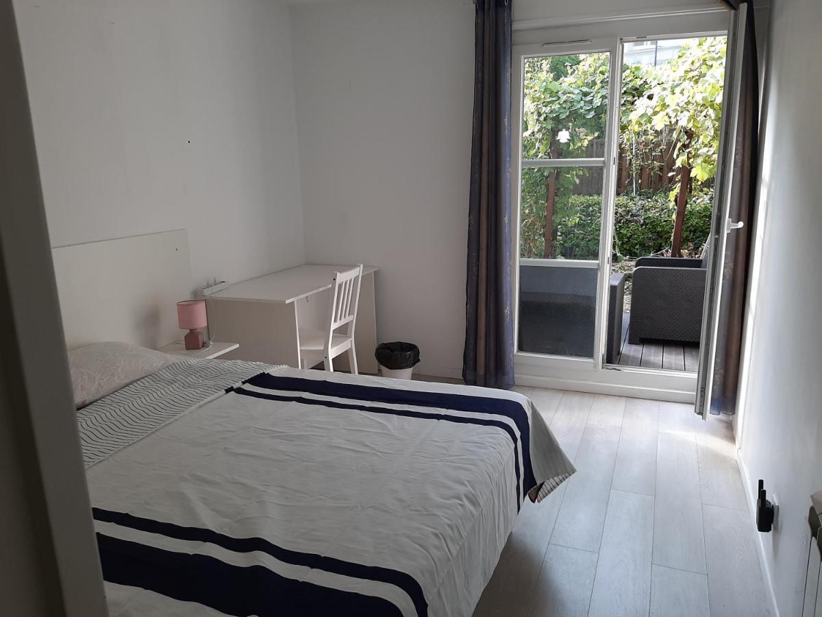 Ferienwohnung Pratique Et Calme Dans Centre De Evry Courcouronnes Exterior foto
