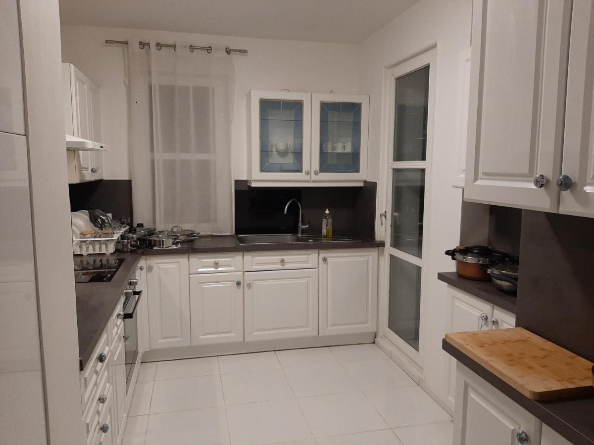 Ferienwohnung Pratique Et Calme Dans Centre De Evry Courcouronnes Exterior foto